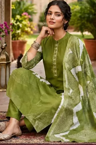 Olive Green Leheriya Print Kurta Set