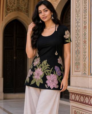 Black floral printed cotton tunic short kurti top for women 1