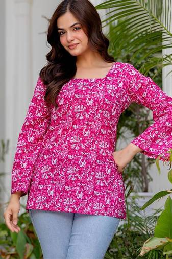 Pink floral printed cotton tunic short kurti top for women