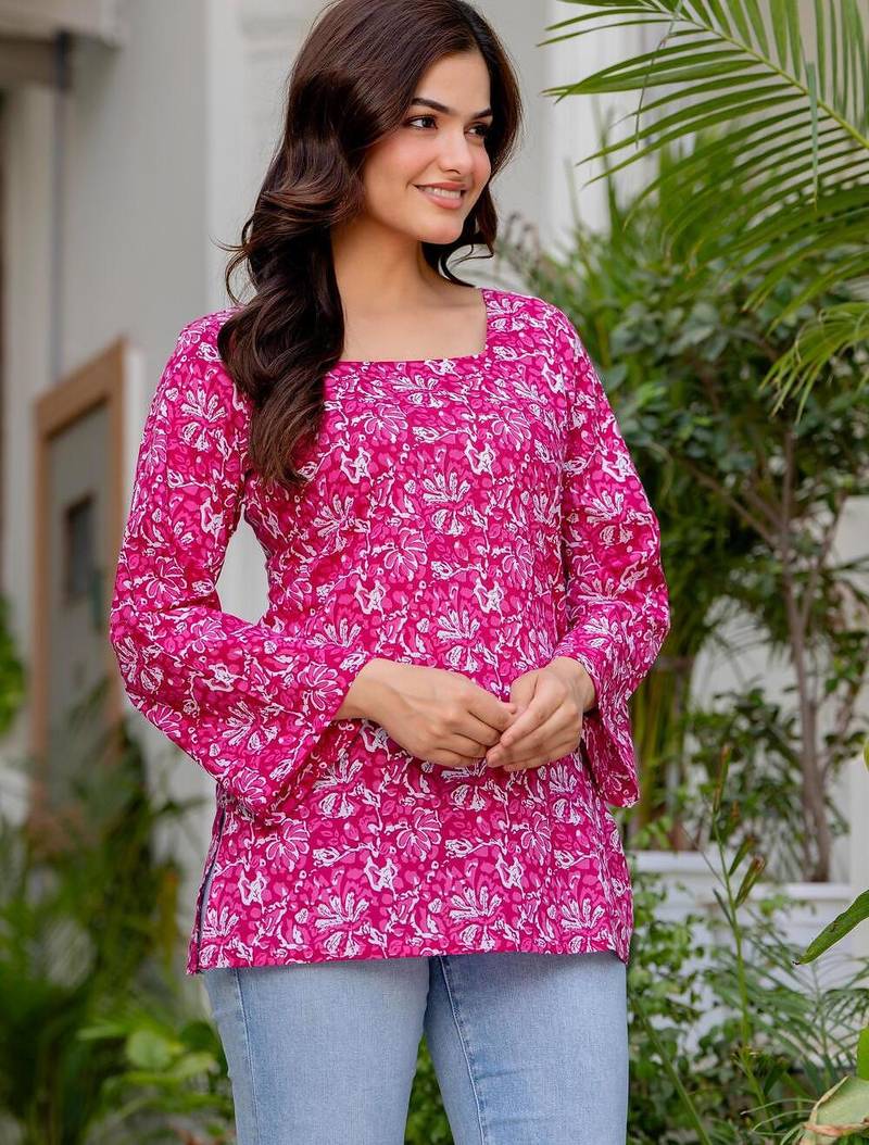 Pink floral printed cotton tunic short kurti top for women