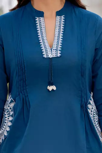 Blue floral printed cotton tunic short kurti top for women