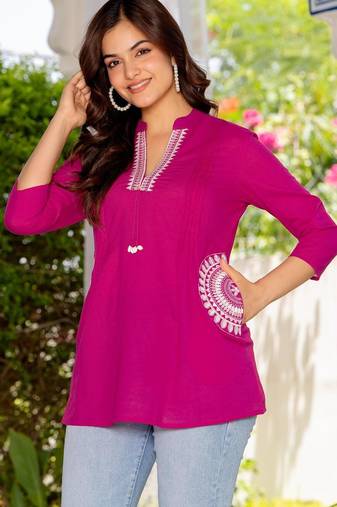 Pink floral printed cotton tunic short kurti top for women