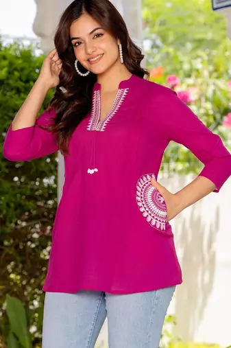 Pink floral printed cotton tunic short kurti top for women