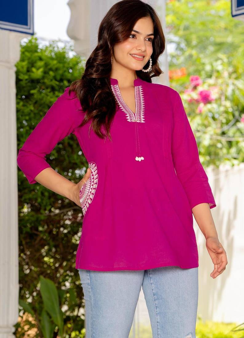 Pink floral printed cotton tunic short kurti top for women