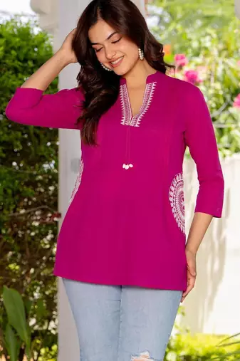 Pink floral printed cotton tunic short kurti top for women