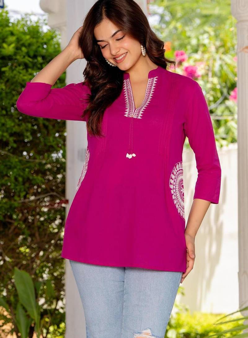Pink floral printed cotton tunic short kurti top for women