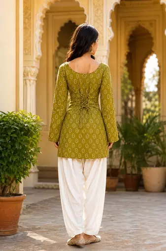 Green cotton readymade suit with digital print