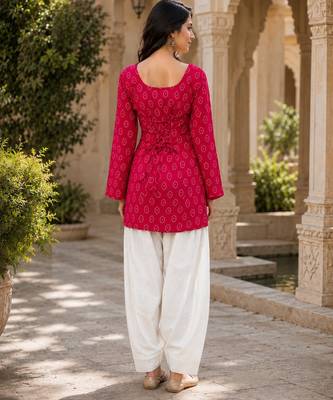 Red cotton readymade suit with digital print 4