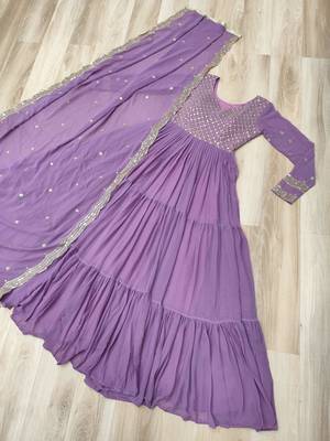 Lavender georgette readymade anarkali suit with embroidery & zari work 3
