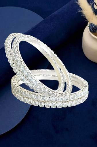 Set of 4 silver plated princess cut american diamond bangles