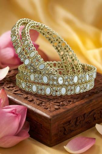 Set of 4 gold plated oval mirror cz bangle set