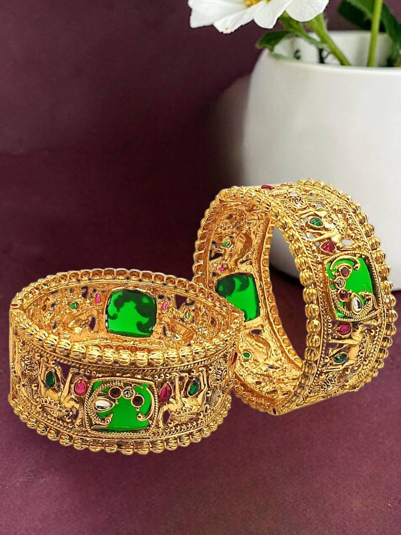 Set of 2 heritage gold plated bridal screw kada bangles