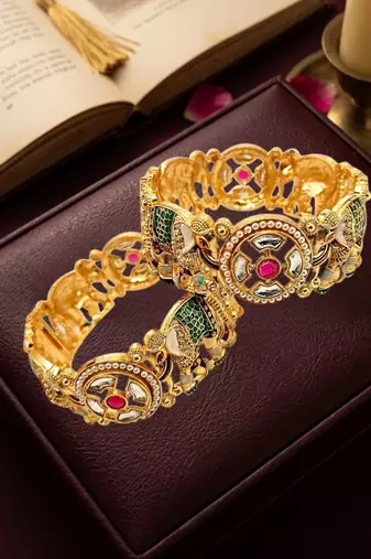 Set of 2 kundan elephant  gold plated bridal screw kada bangles