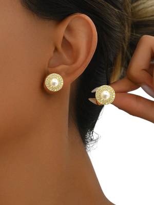 Gold plated cz halo design stud earrings 5