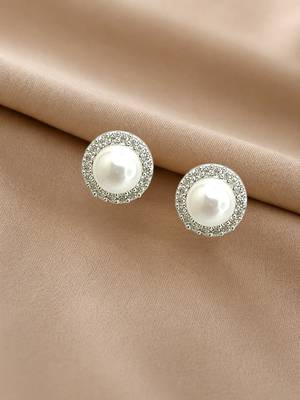 Silver plated cz halo design stud earrings 1