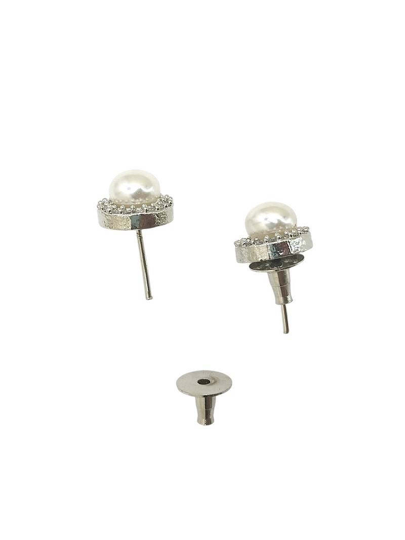 Silver plated cz halo design stud earrings