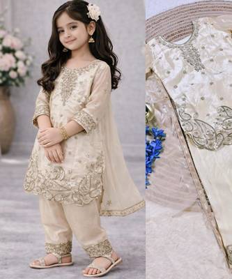 Kids Girls Top Palazzo with Dupatta Embroidery Work 4