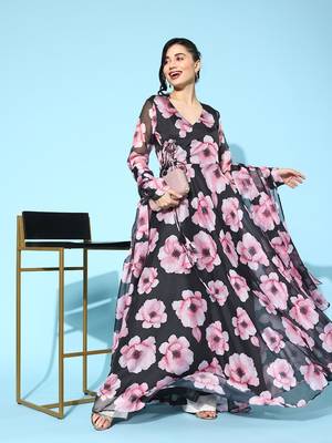 Floral printed organza kurta with dupatta 2