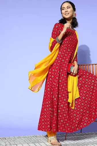 Women charming red silk swirling volume kurta