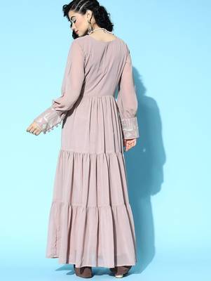 Women lavender georgette shimmer & sequin kurta 5