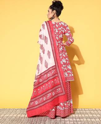 Women floral pure cotton print parade kurta set 5