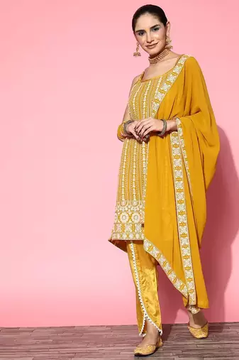 Women ethnic motifs poly georgette print parade kurta set