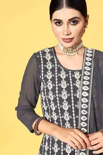 Women ethnic motifs poly-georgette hyper texture kurta set