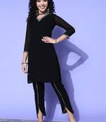 Ethnic motifs embroidered v-neck kurta with trousers