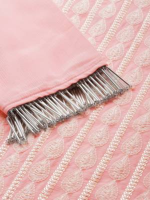 Women pink embroidered regular sequinned kurta with sharara & with dupatta 2