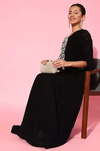 Women black floral embroidered regular sequinned top with skirt
