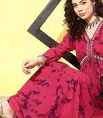 Women printed pleated kurta with palazzos