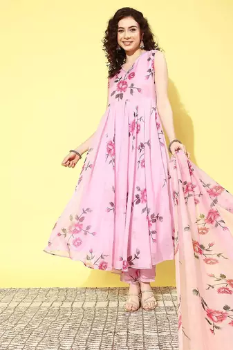Women floral printed pleated gotta patti kurta with trousers