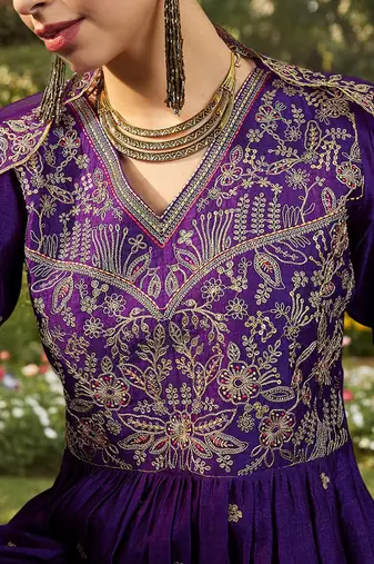 Women ethnic motifs embroidered panelled kurta with palazzos & with dupatta
