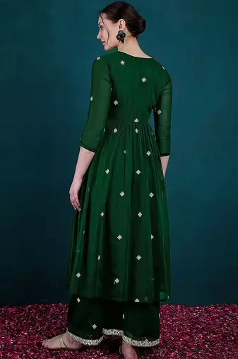 Floral embroidered empire v-neck georgette a-line kurta with palazzos