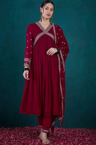 Women ethnic motifs embroidered anarkali kurta with trousers & dupatta