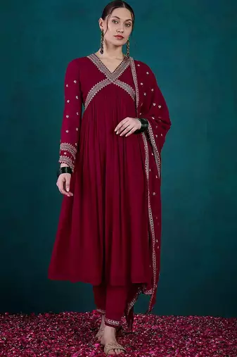 Women ethnic motifs embroidered anarkali kurta with trousers & dupatta