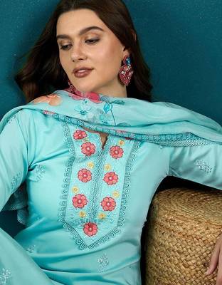 Floral printed notch neck straight kurta with trousers 2