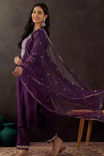 Women ethnic motifs embroidered regular kurta with trousers & dupatta