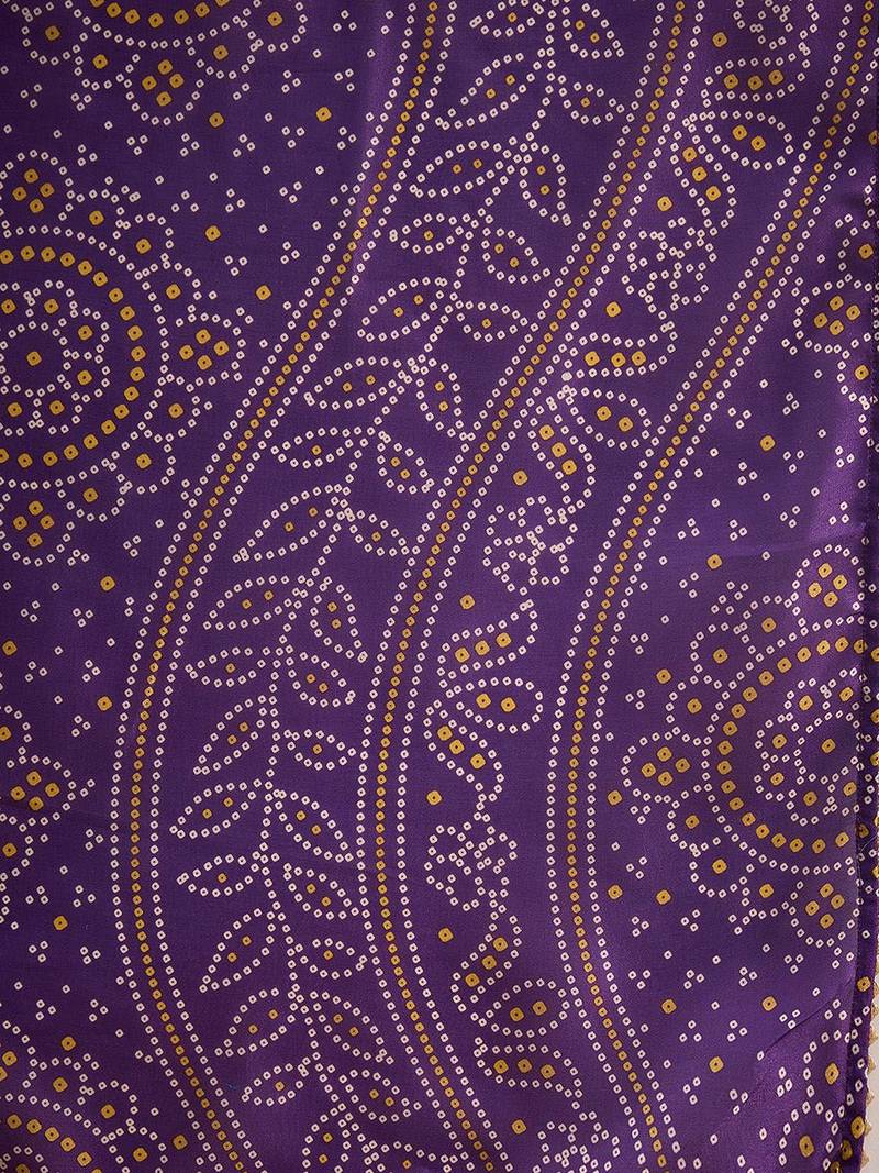 Floral embroidered zari straight kurta with trousers and dupatta
