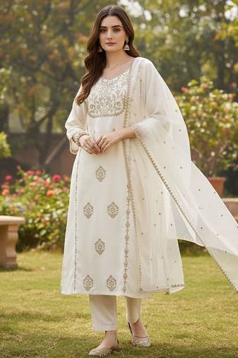 Women ethnic motifs embroidered regular thread work kurta with trousers & with dupatta