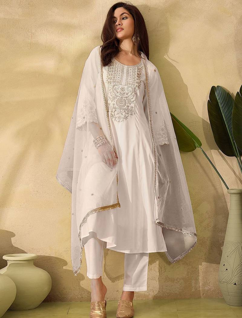 Women floral embroidered regular sequinned kurta with trousers & dupatta