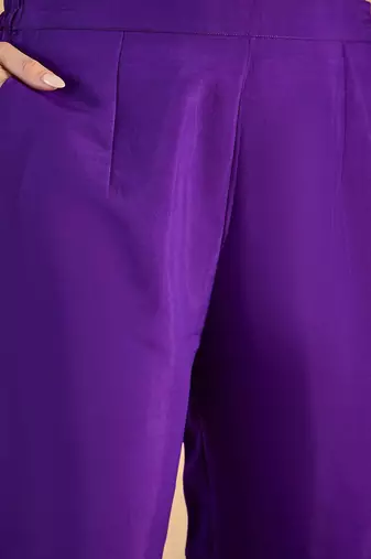 Women ethnic motifs embroidered kaftan kurta with trousers