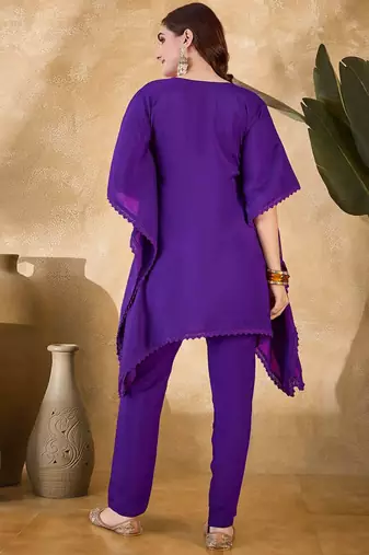 Women ethnic motifs embroidered kaftan kurta with trousers