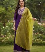 Women ethnic motifs embroidered regular thread work kurta with palazzos & with dupatta