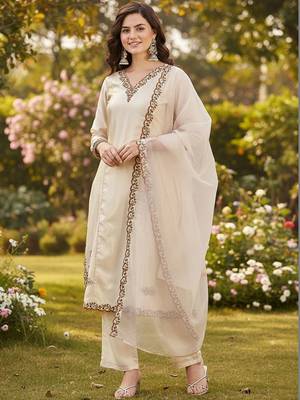 Women ethnic motifs embroidered regular thread work kurta with trousers & with dupatta 1