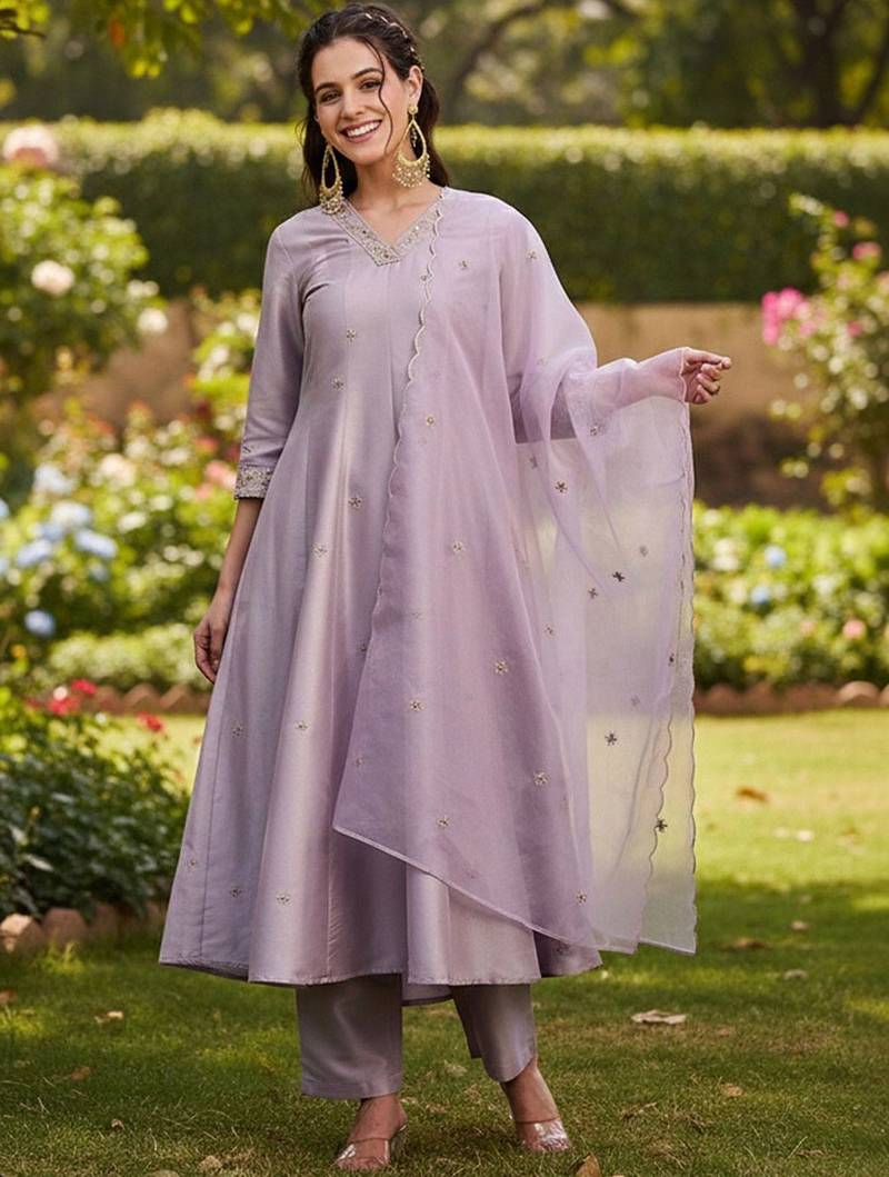 Women ethnic motifs panelled sequinned kurta with trousers & with dupatta