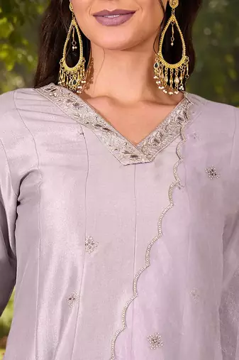 Women ethnic motifs panelled sequinned kurta with trousers & with dupatta