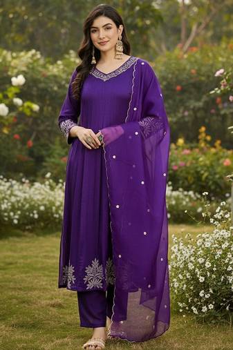 Women ethnic motifs embroidered pleated thread work kurta with trousers & with dupatta