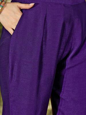 Women ethnic motifs embroidered pleated thread work kurta with trousers & with dupatta 5