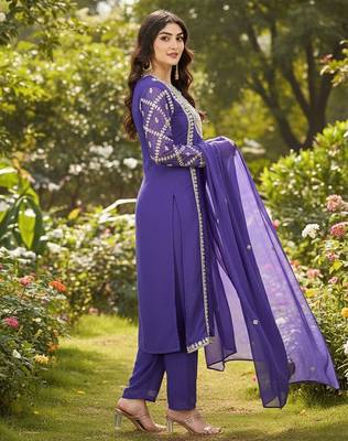 Women ethnic motifs embroidered regular thread work kurta with trousers & with dupatta 5